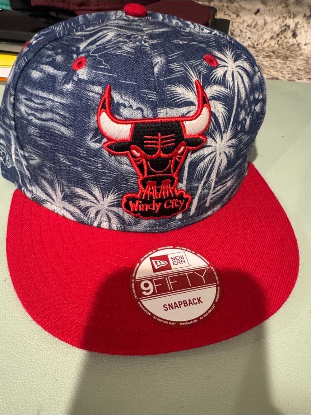 New Era Chicago Bulls Blue Patterned & Red Snapback Hat